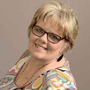 Meet your Posher, Denise